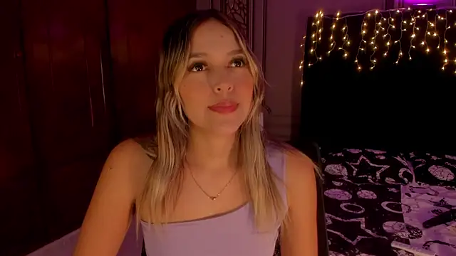 Cami hunter  online show from 21, 12, 2024