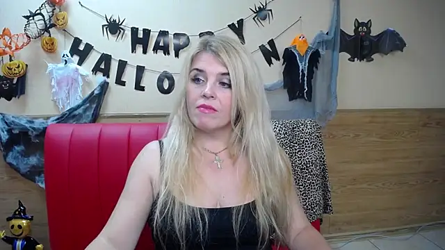 Julya Barbi online show from 12, 11, 2025