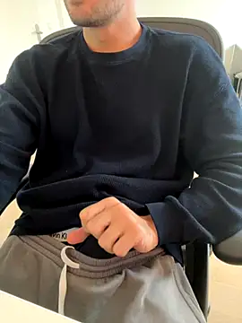 taallguyy 196 online show from 16, 10, 2025