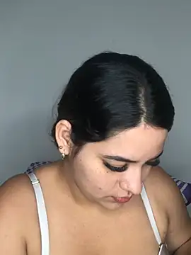 Amira  Fatima online show from 28, 2, 2025