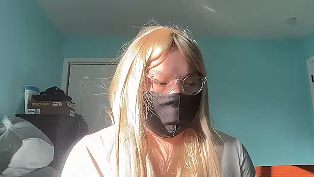 Snapshot of Jessica-Aine chatting on 24, 10, 2025 Jessica-Aine online show from 24, 10, 2025