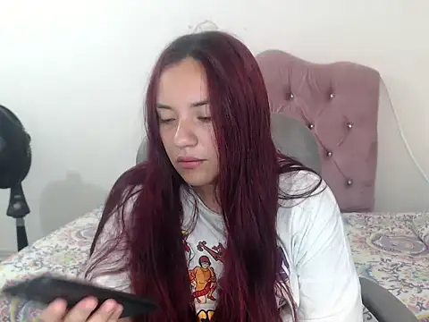 nicoll crazzy online show from 9, 1, 2026