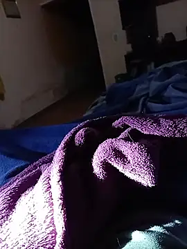 Snapshot of carloshot31 chatting on 9, 2, 2026 carloshot31 online show from 9, 2, 2026