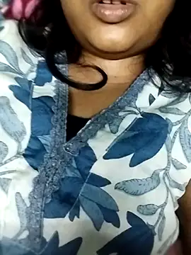 Snapshot of Shivani_Tivari chatting on 20, 3, 2025 Shivani Tivari online show from 20, 3, 2025