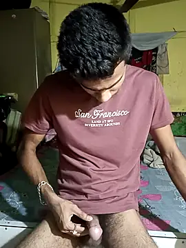 Snapshot of Skinny_Bigass_23 chatting on 5, 3, 2025 Skinny Bigass 23 online show from 5, 3, 2025