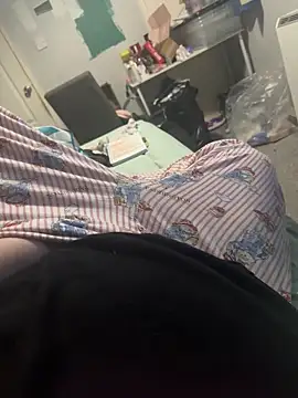 Snapshot of AmberTaylorXxx chatting on 14, 12, 2025 AmberTaylorXxx online show from 14, 12, 2025