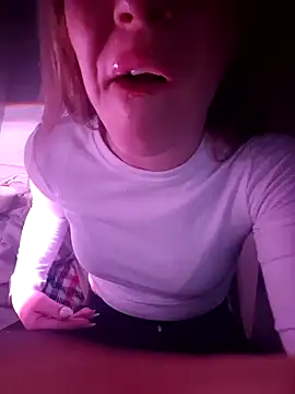 SUSELLAM1 online show from 6, 2, 2025