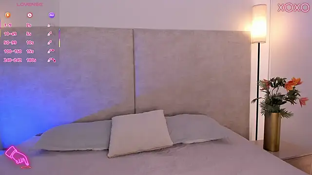 Saori newman online show from 7, 11, 2025