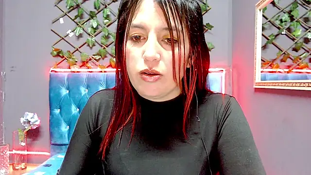 IVY FOX online show from 9, 12, 2024