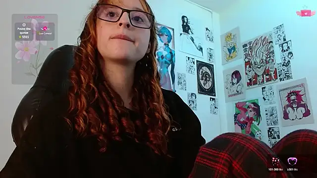 Snapshot of CelesteAyase chatting on 5, 11, 2025 CelesteAyase online show from 5, 11, 2025