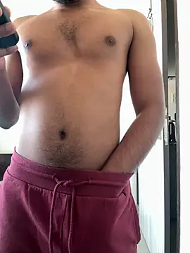 Snapshot of _rocky_ chatting on 13, 2, 2025  rocky  online show from 13, 2, 2025