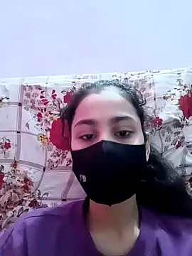 Snapshot of magicmoment00786 chatting on 2, 12, 2024 magicmoment00786 online show from 2, 12, 2024