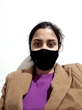 Snapshot of magicmoment00786 chatting on 5, 1, 2025 magicmoment00786 online show from 5, 1, 2025