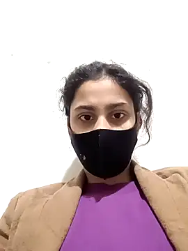 Snapshot of magicmoment00786 chatting on 8, 1, 2025 magicmoment00786 online show from 8, 1, 2025