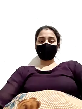 Snapshot of magicmoment00786 chatting on 3, 2, 2025 magicmoment00786 online show from 3, 2, 2025