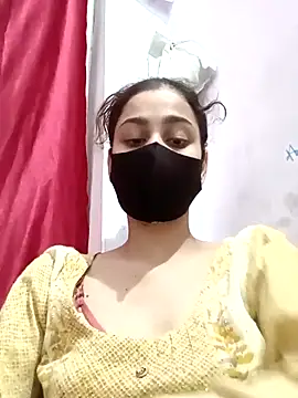 Snapshot of magicmoment00786 chatting on 9, 9, 2025 magicmoment00786 online show from 9, 9, 2025