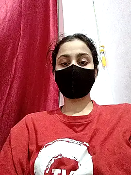 Snapshot of magicmoment00786 chatting on 4, 10, 2025 magicmoment00786 online show from 4, 10, 2025