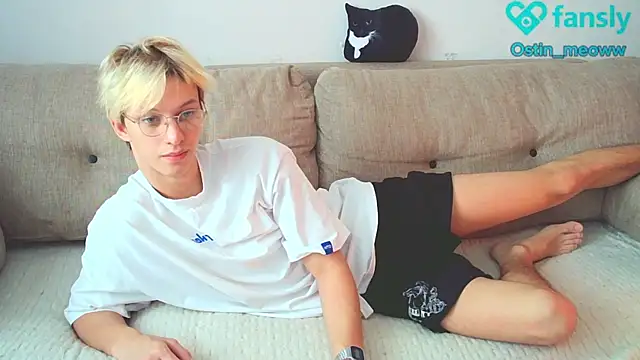 Snapshot of Ostin_meow chatting on 15, 1, 2025 Ostin meow online show from 15, 1, 2025