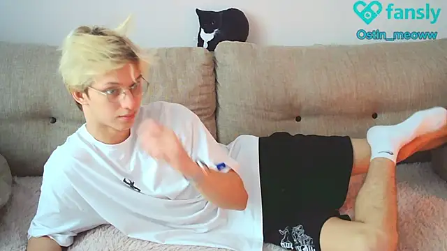 Snapshot of Ostin_meow chatting on 19, 1, 2025 Ostin meow online show from 19, 1, 2025