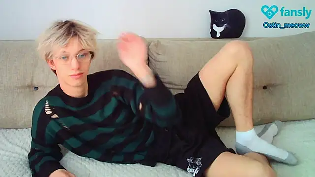 Snapshot of Ostin_meow chatting on 13, 3, 2025 Ostin meow online show from 13, 3, 2025