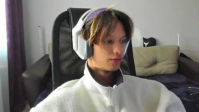 Snapshot of Ostin_meow chatting on 24, 9, 2025 Ostin meow online show from 24, 9, 2025