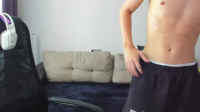 Snapshot of Ostin_meow chatting on 30, 9, 2025 Ostin meow online show from 30, 9, 2025