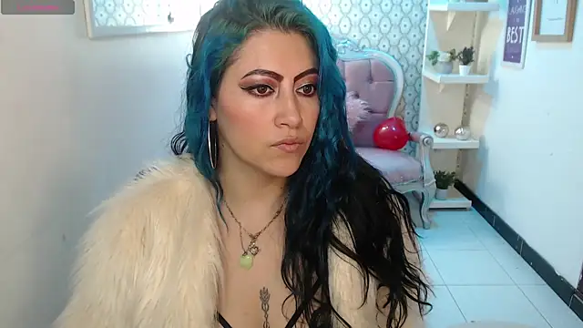 scarleth blue online show from 19, 2, 2025