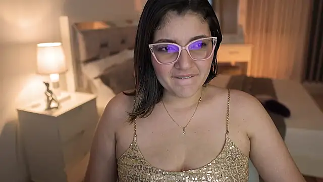 Camilaa bueno online show from 24, 12, 2024