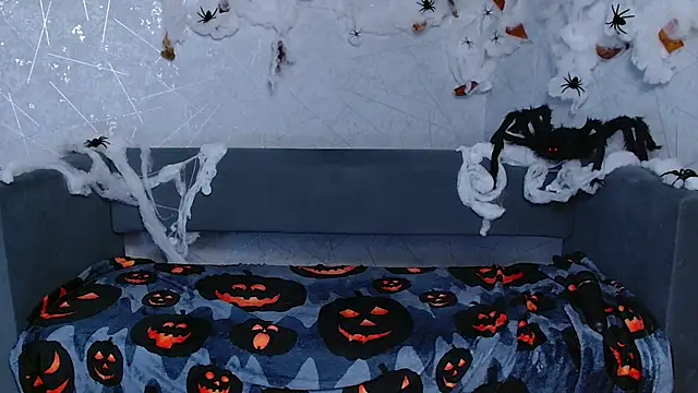 sofiaa here online show from 20, 10, 2025