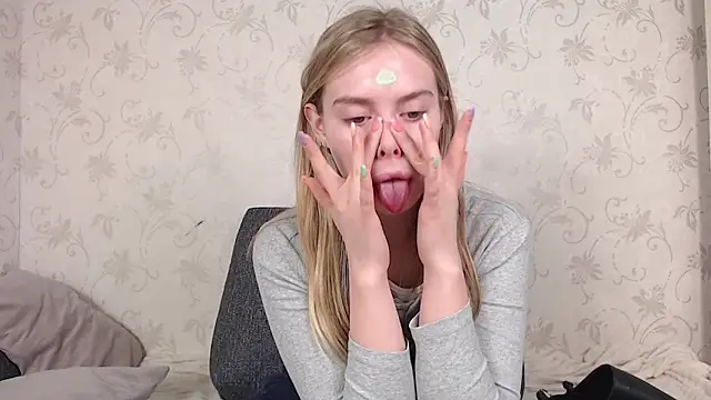 Snapshot of sofiaa_here chatting on 12, 3, 2026 sofiaa here online show from 12, 3, 2026