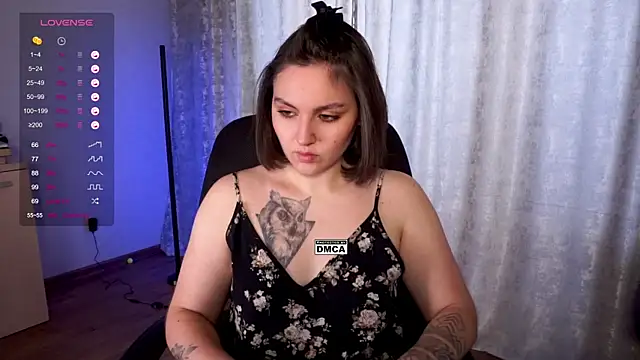 Snapshot of Hoot_owl_cb chatting on 9, 10, 2025 Hoot owl cb online show from 9, 10, 2025