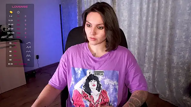 Snapshot of Hoot_owl_cb chatting on 19, 10, 2025 Hoot owl cb online show from 19, 10, 2025