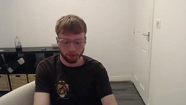 PrettyGinger online show from 2, 12, 2024