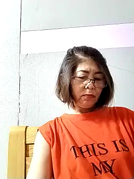 Baby-tits2024 online show from 6, 11, 2025