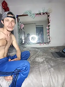 laura arias018 online show from 28, 10, 2025