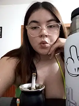 Snapshot of fresitaju chatting on 14, 11, 2025 fresitaju online show from 14, 11, 2025