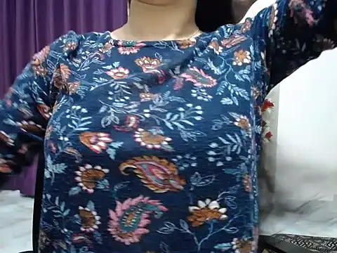 Snapshot of taisina chatting on 8, 3, 2026 taisina online show from 8, 3, 2026