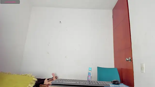 Snapshot of Zoey_Donovan chatting on 7, 3, 2026 Zoey Donovan online show from 7, 3, 2026