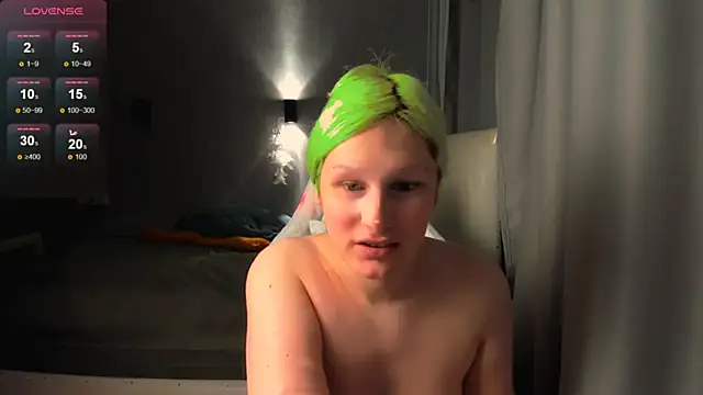 Kleo Godde online show from 1, 10, 2025