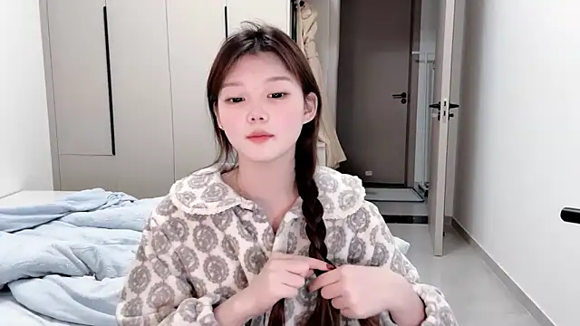 yangyang-1115 online show from 27, 10, 2025