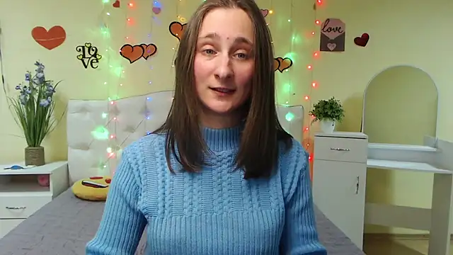 MichelLeee online show from 17, 2, 2025