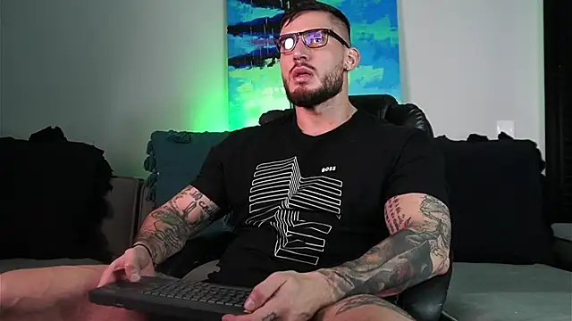 DimitriSullivan  online show from 21, 12, 2024