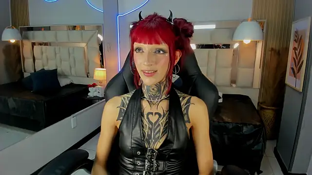 Snapshot of Ameliewitte_mjs chatting on 12, 11, 2025 Ameliewitte mjs online show from 12, 11, 2025