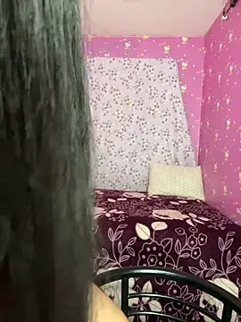 Velyn 18 online show from 16, 12, 2025