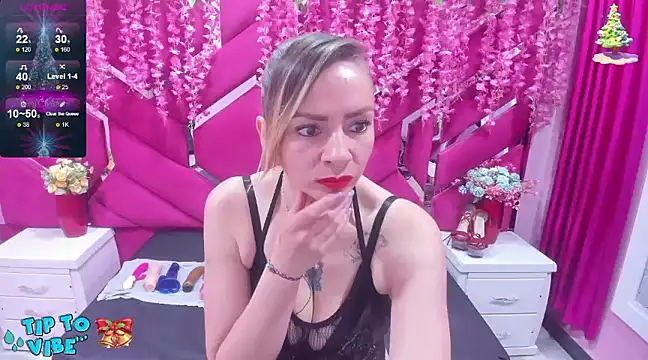 Snapshot of alaha_evans chatting on 27, 12, 2024 alaha evans online show from 27, 12, 2024