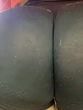 Leyna Kenet online show from 18, 2, 2026