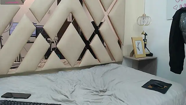 Snapshot of AndrewPherson chatting on 15, 1, 2025 AndrewPherson online show from 15, 1, 2025