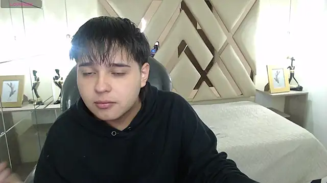 Snapshot of AndrewPherson chatting on 16, 1, 2025 AndrewPherson online show from 16, 1, 2025