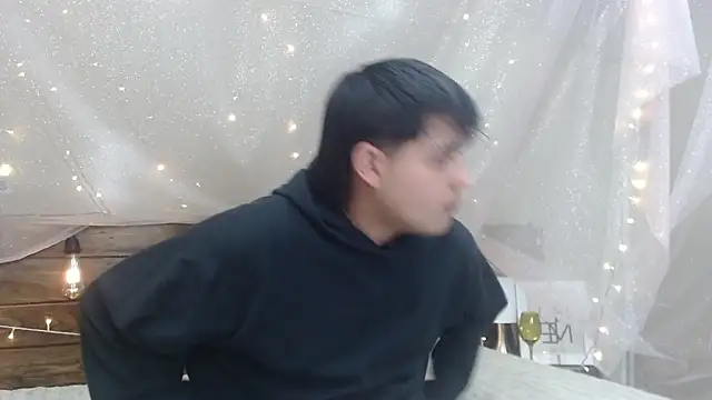 Snapshot of AndrewPherson chatting on 16, 1, 2025 AndrewPherson online show from 16, 1, 2025