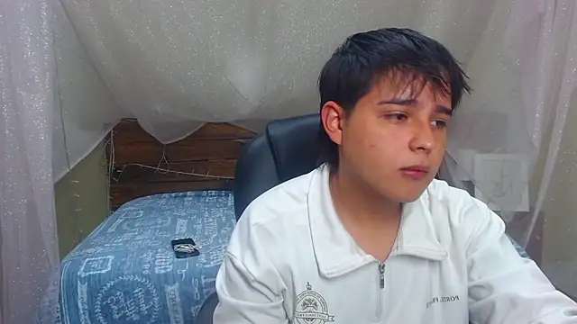 Snapshot of AndrewPherson chatting on 20, 2, 2025 AndrewPherson online show from 20, 2, 2025